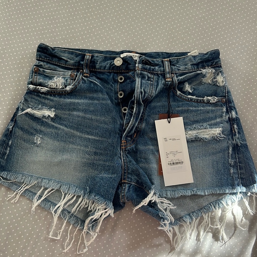 moussy Sunnyvale shorts size 27 new with tags